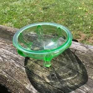 Vintage Vaseline Art Deco Depression Glass Bowl